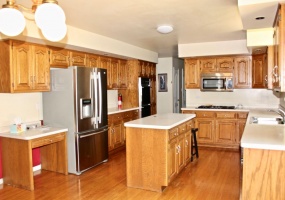 8619 Beverly Lane Orland Parl,Illinois 60462,4 Bedrooms Bedrooms,10 Rooms Rooms,2 BathroomsBathrooms,2-Stories,8619 Beverly Lane,1000