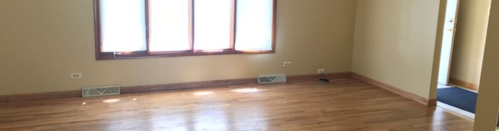 20818 Travers Avenue,CHICAGO HEIGHTS,Illinois 60411,5 Bedrooms Bedrooms,10 Rooms Rooms,2 BathroomsBathrooms,1-Story,20818 Travers Avenue,1001