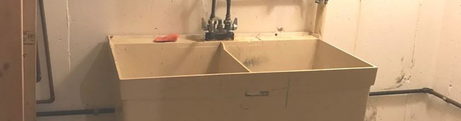 20818 Travers Avenue,CHICAGO HEIGHTS,Illinois 60411,5 Bedrooms Bedrooms,10 Rooms Rooms,2 BathroomsBathrooms,1-Story,20818 Travers Avenue,1001