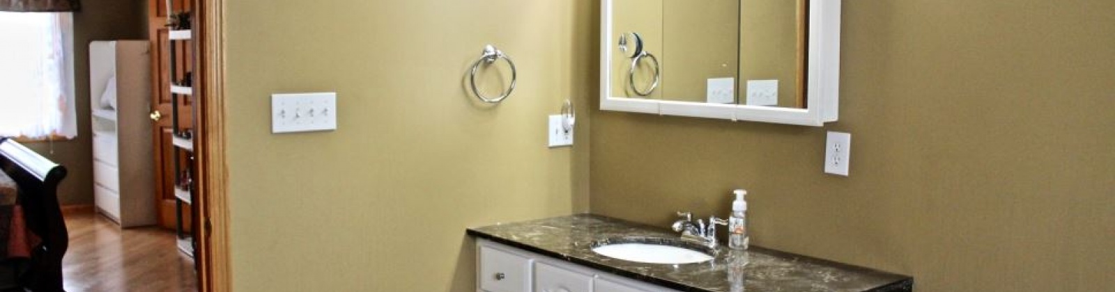 7740 West 82 Street,BRIDGEVIEW,Illinois 60455,4 Bedrooms Bedrooms,9 Rooms Rooms,2 BathroomsBathrooms,2-Stories,7740 West 82 Street,1004